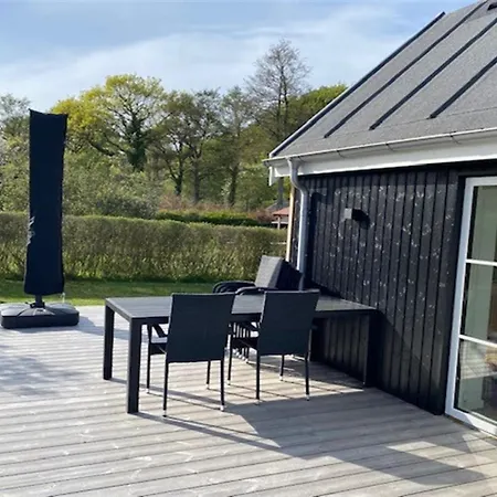Holiday home Branko - 200m From The Sea In Djursland And Mols By Interhome Ebeltoft